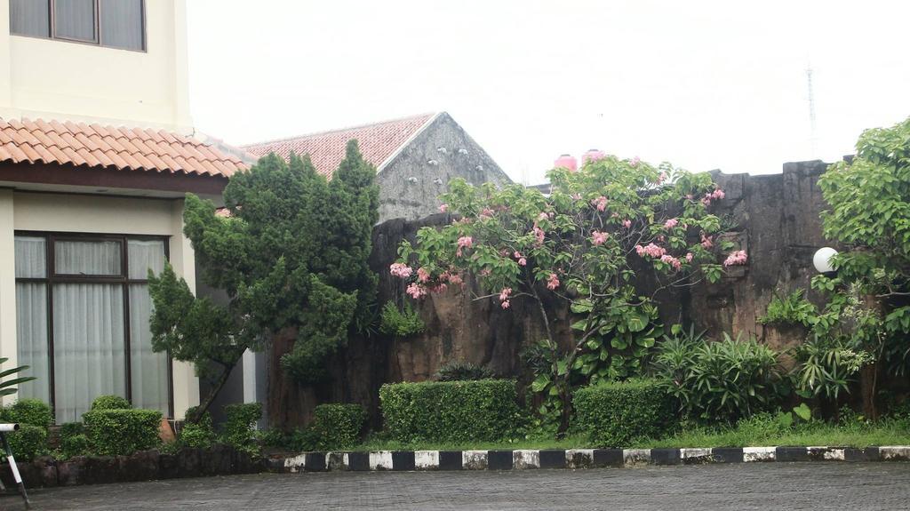 מלון Jepara Indah מראה חיצוני תמונה